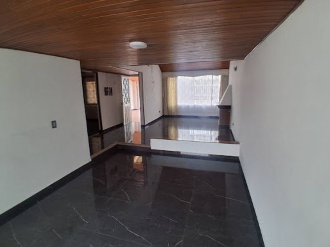 Casa de 4 alcobas en arriendo en Mandalay, Bogotá, 180 m² · foto 6 de 21