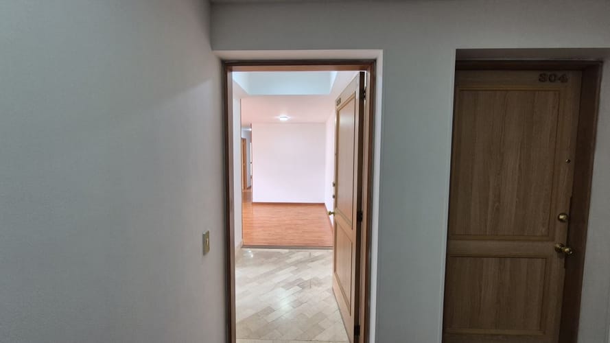 Apartamento de 3 alcobas en arriendo en Cedritos, Bogotá, 76 m² · foto 3 de 24