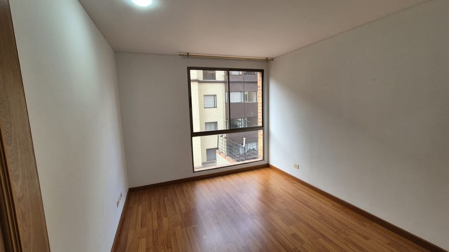 Apartamento de 3 alcobas en arriendo en Cedritos, Bogotá, 76 m² · foto 9 de 24