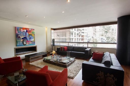 Apartamento de 3 alcobas en venta en El Nogal, Bogotá, 405 m² · foto 2 de 24