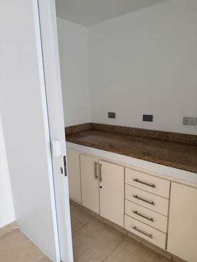 Casa de 8 alcobas en venta en La Castellana, Bogotá, 450 m² · foto 10 de 24