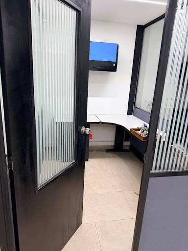 Casa de 8 alcobas en venta en La Castellana, Bogotá, 450 m² · foto 17 de 24