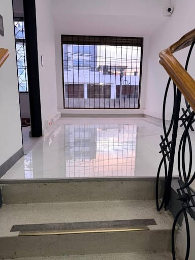 Casa de 8 alcobas en venta en La Castellana, Bogotá, 450 m² · foto 22 de 24