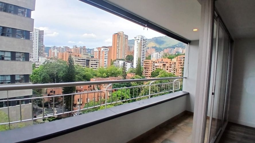 Apartamento de 1 alcoba en arriendo en Los Balsos, Medellín, 80 m² · foto 6 de 12