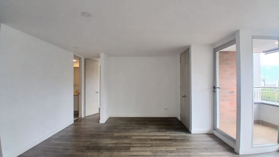 Apartamento de 1 alcoba en arriendo en Los Balsos, Medellín, 80 m² · foto 8 de 12