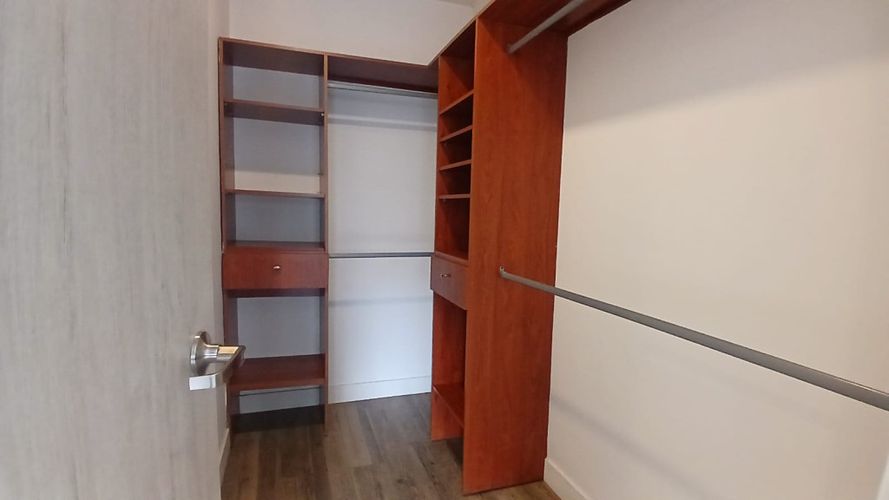 Apartamento de 1 alcoba en arriendo en Los Balsos, Medellín, 80 m² · foto 10 de 12
