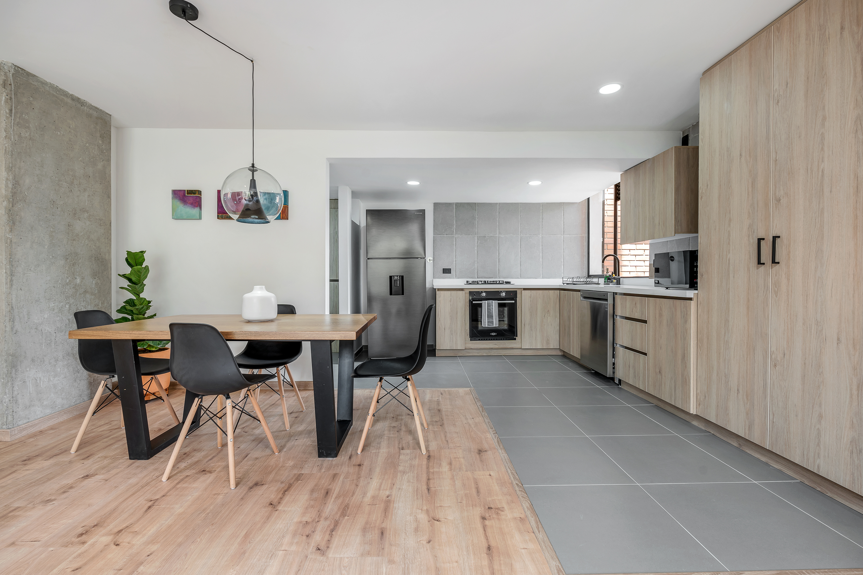 Apartamento en venta en El Poblado, Medellín · foto 4 de 16