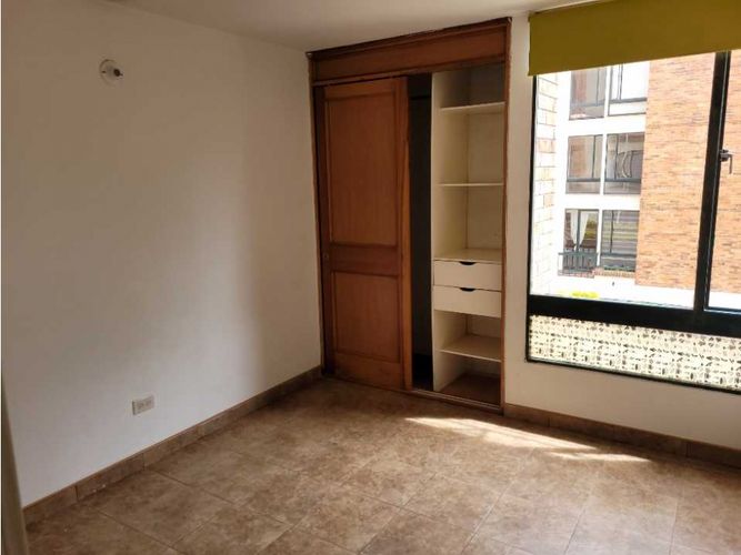 Apartamento de 3 alcobas en venta en Balcones De Oriente, Bogotá, 74 m² · foto 12 de 16