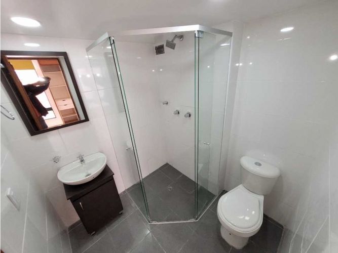 Apartamento de 3 alcobas en venta en Balcones De Oriente, Bogotá, 74 m² · foto 14 de 16