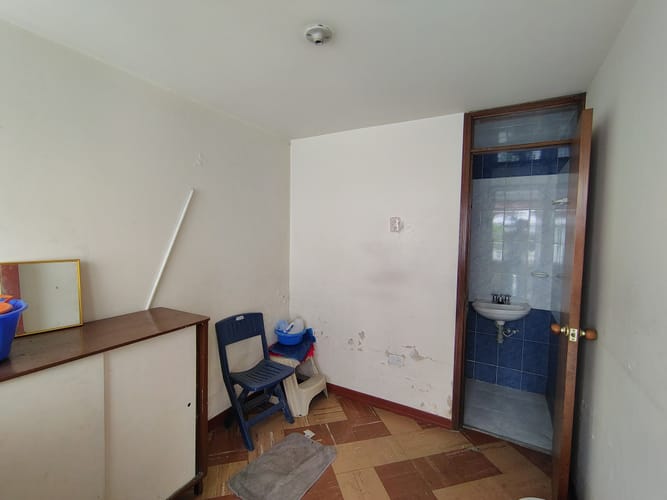 Casa de 5 alcobas en venta en El Salitre, Bogotá, 350 m² · foto 19 de 24