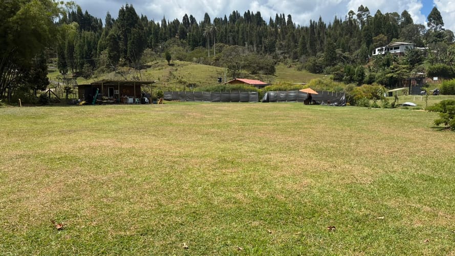 Lote en venta en La Hondita, Guarne, 5280 m² · foto 2 de 7
