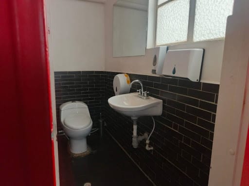 Casa de 4 alcobas en venta en Chapinero Central, Bogotá, 224 m² · foto 18 de 24