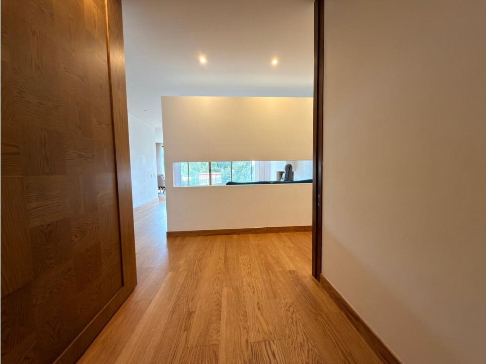 Apartamento en venta en Colina Campestre, Bogotá · foto 2 de 24