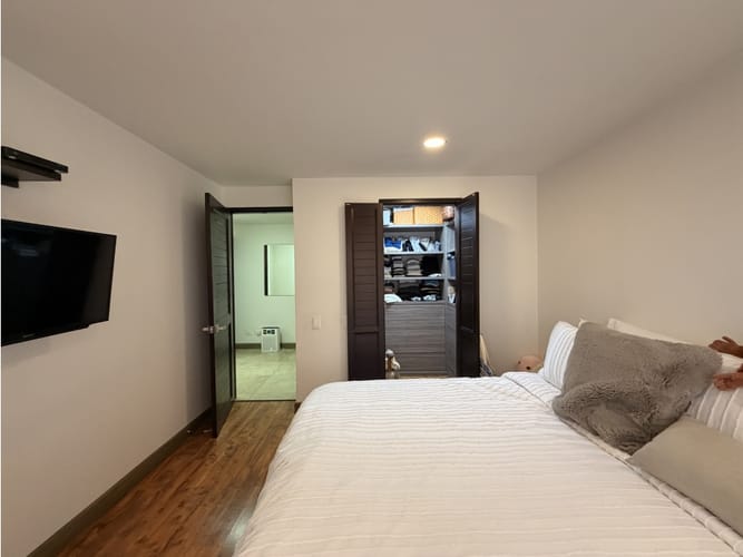 Apartamento de 3 alcobas en venta en Colina Campestre, Bogotá, 170 m² · foto 10 de 22