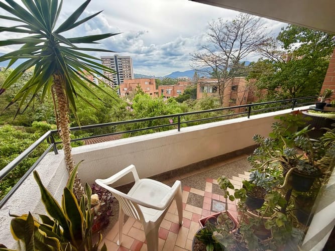 Apartamento de 3 alcobas en venta en El Diamante No. 2, Medellín, 150 m² · foto 7 de 19