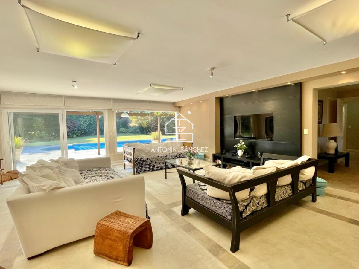 Casa en Alquiler · Foto 4