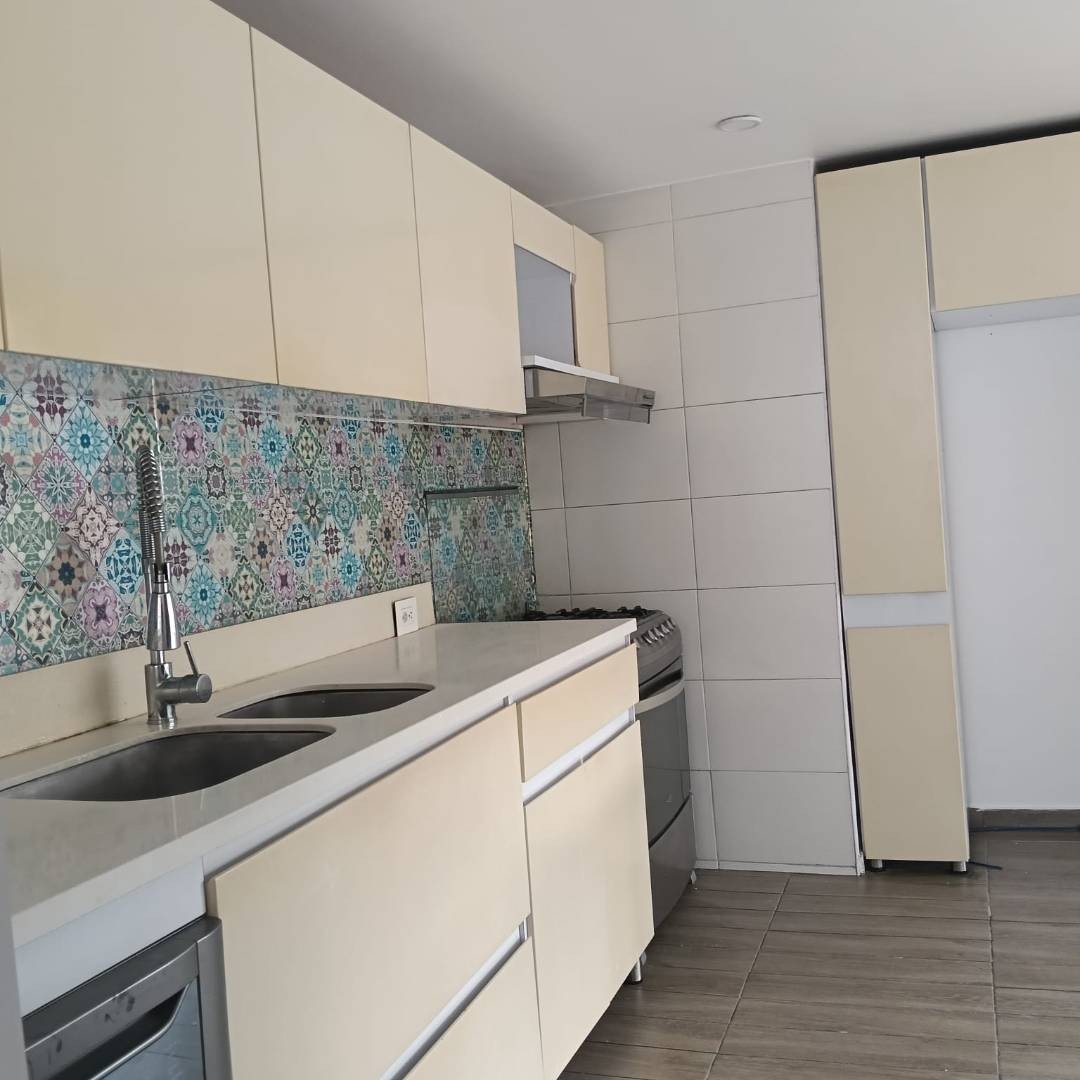 Apartamento en arriendo en Galerias, Bogotá · foto 11 de 24