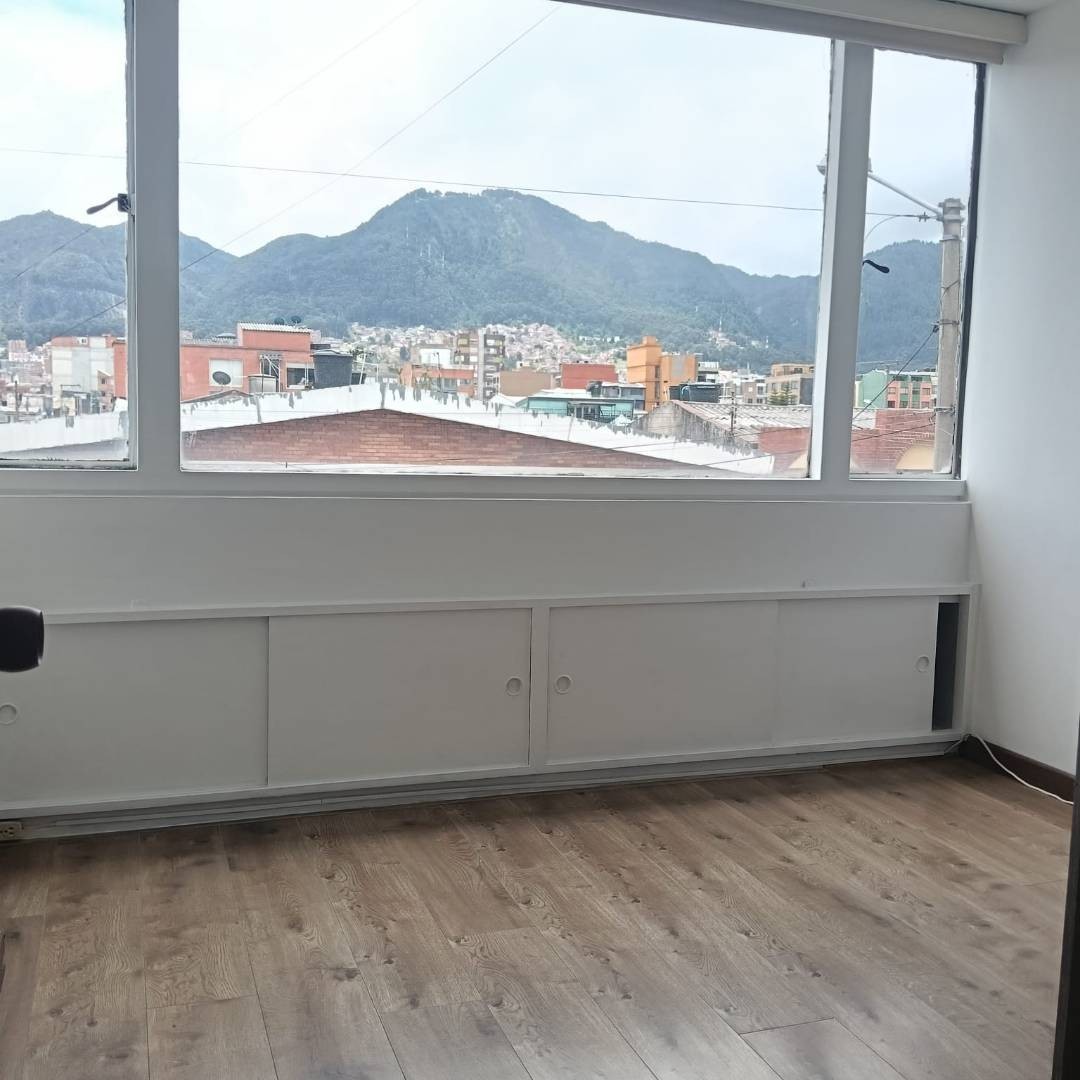 Apartamento en arriendo en Galerias, Bogotá · foto 19 de 24