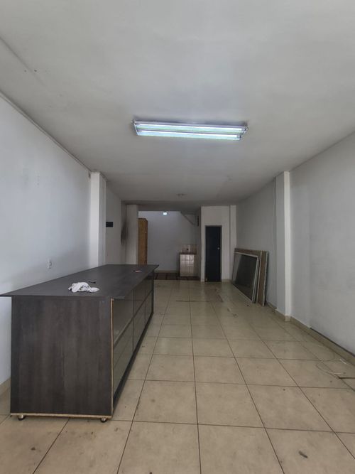 Local en arriendo en Bombona No.1, Medellín, 49 m² · foto 5 de 10