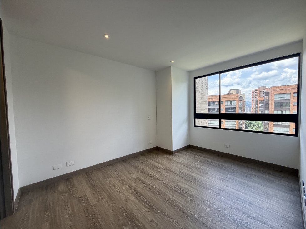 Apartamento en arriendo en Los Balsos, Medellín · foto 11 de 18