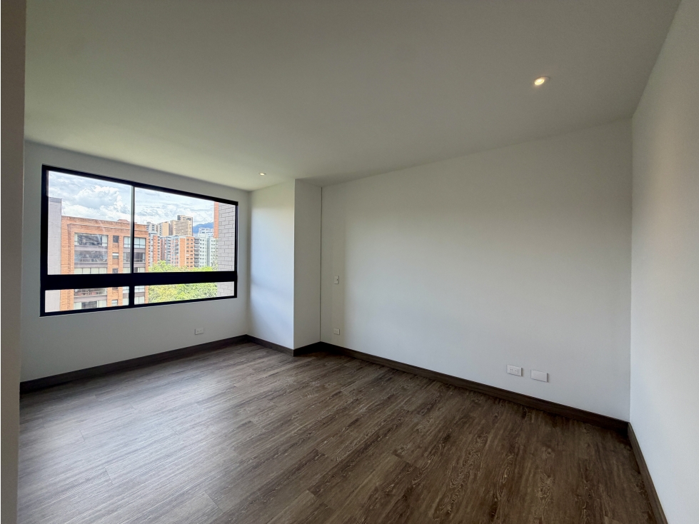 Apartamento en arriendo en Los Balsos, Medellín · foto 12 de 18