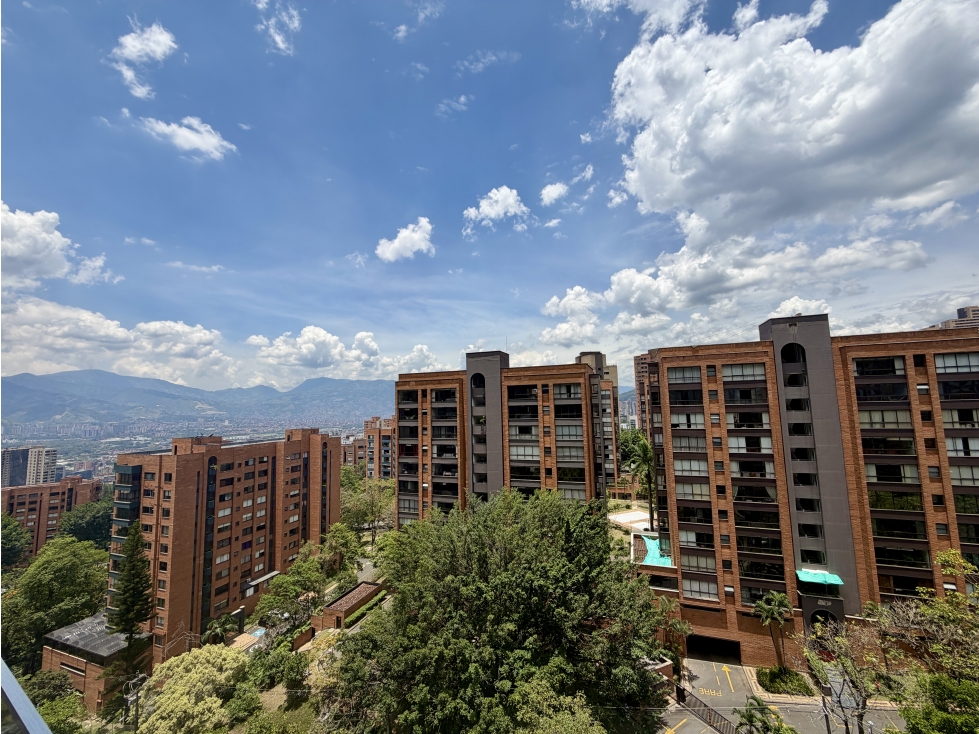 Apartamento en arriendo en Los Balsos, Medellín · foto 17 de 18