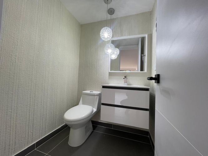 Apartamento de 3 alcobas en venta en La Aguacatala, Medellín, 150 m² · foto 9 de 24