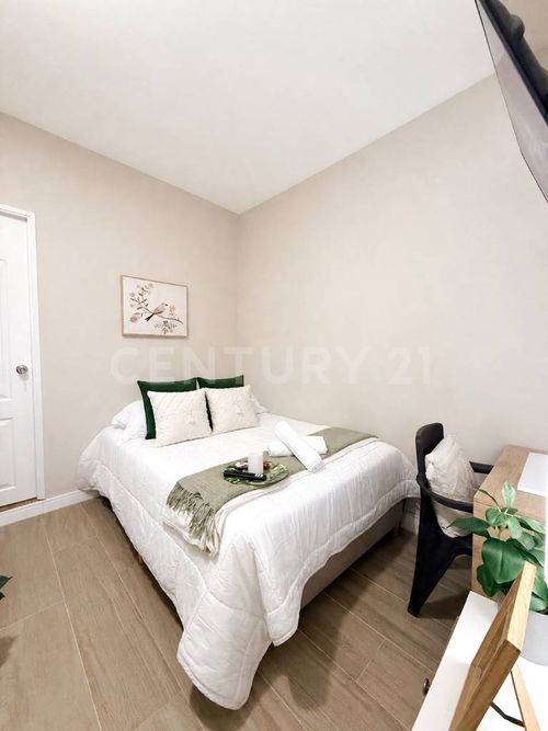 Casa en venta en Laureles, Medellín · foto 10 de 24