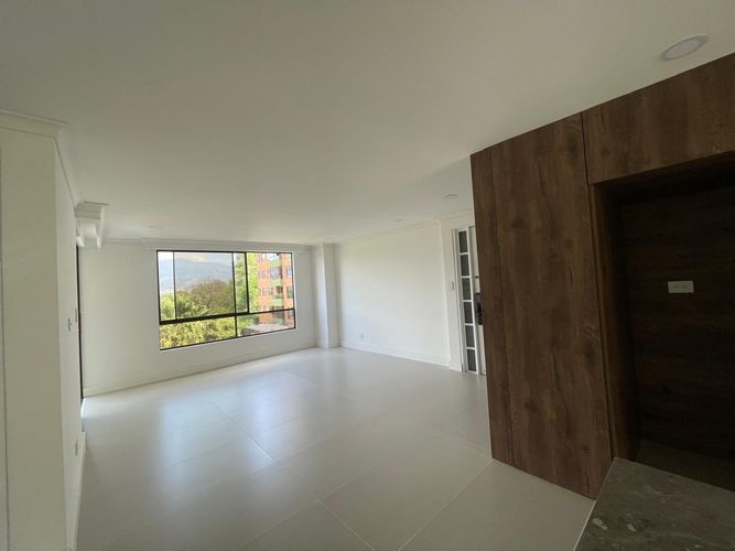Apartamento de 3 alcobas en venta en La Aguacatala, Medellín, 150 m² · foto 17 de 24