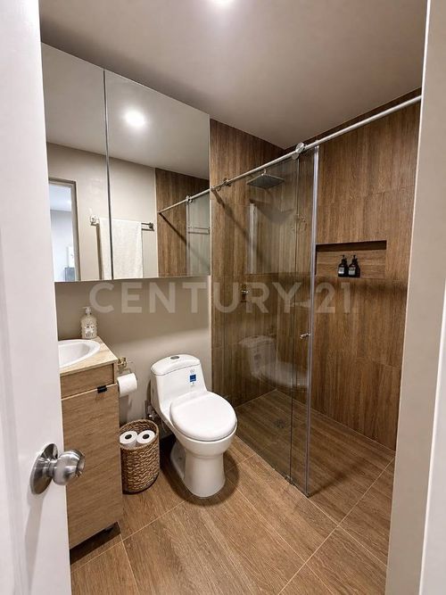 Casa en venta en Laureles, Medellín · foto 19 de 24