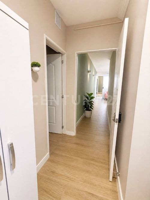 Casa en venta en Laureles, Medellín · foto 22 de 24