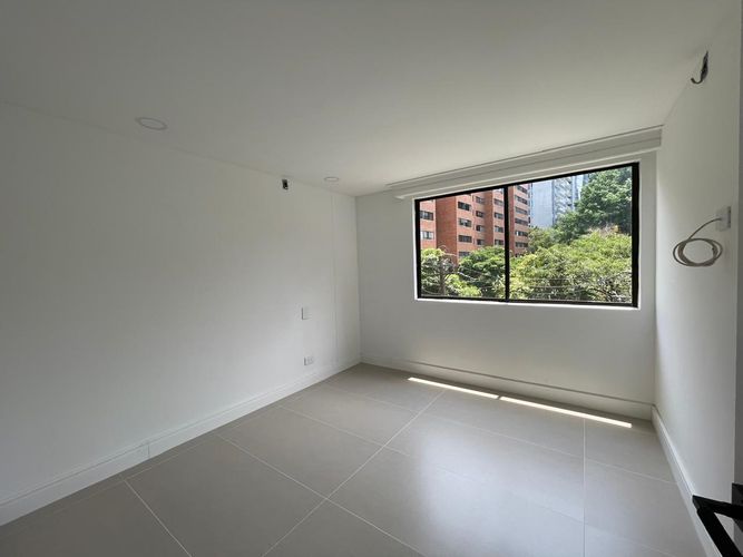 Apartamento de 3 alcobas en venta en La Aguacatala, Medellín, 150 m² · foto 23 de 24