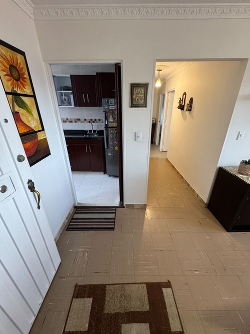 Apartamento en venta en Bolivia Oriental, Bogotá · foto 3 de 24