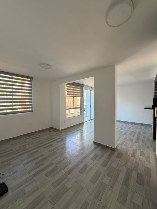 Apartamento de 2 alcobas en venta en Cachipay, Cali, 58 m² · foto 3 de 19