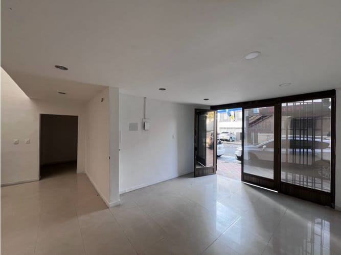 Local en arriendo en Palogrande, Manizales, 370 m² · foto 5 de 24