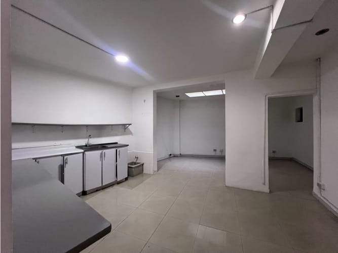 Local en arriendo en Palogrande, Manizales, 370 m² · foto 8 de 24