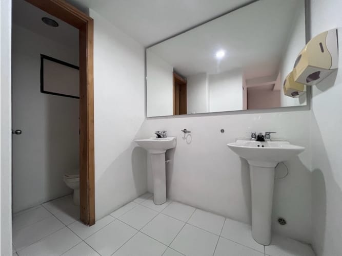 Local en arriendo en Palogrande, Manizales, 370 m² · foto 10 de 24