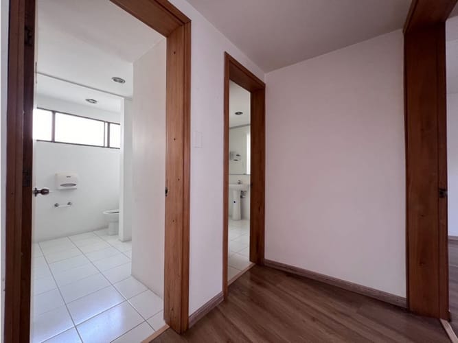 Local en arriendo en Palogrande, Manizales, 370 m² · foto 16 de 24
