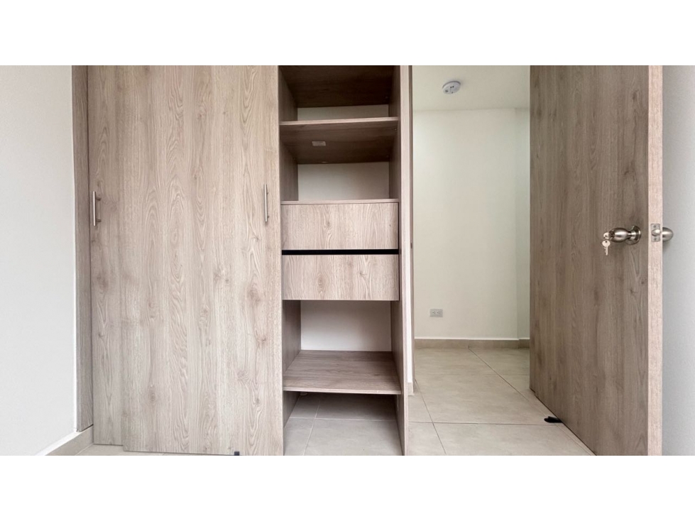 Casa en arriendo en Maria Auxiliadora, Sabaneta · foto 4 de 11