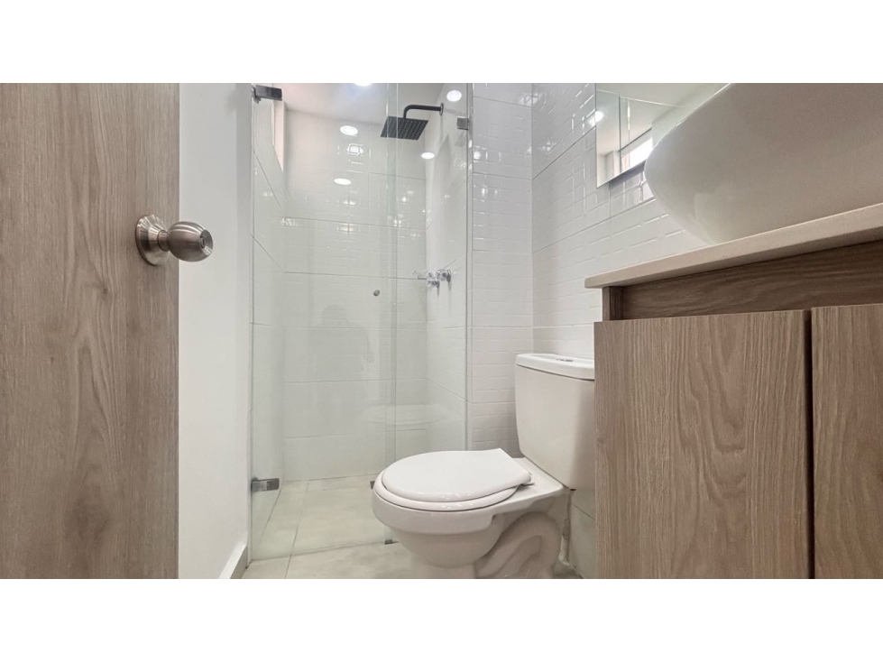 Casa en arriendo en Maria Auxiliadora, Sabaneta · foto 5 de 11