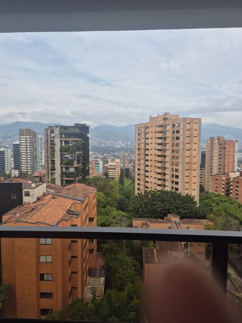 Apartamento de 4 alcobas en arriendo en Alejandría, Medellín, 277 m² · foto 5 de 24