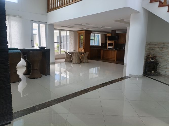 Casa de 10 alcobas en arriendo en La Morada, Jamundí, 350 m² · foto 6 de 24