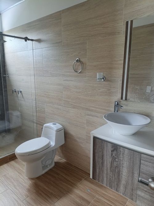 Casa de 10 alcobas en arriendo en La Morada, Jamundí, 350 m² · foto 14 de 24