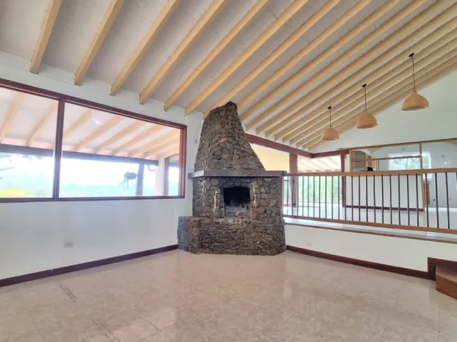Finca en arriendo en Los Salados, El Retiro, 250 m² · foto 9 de 17