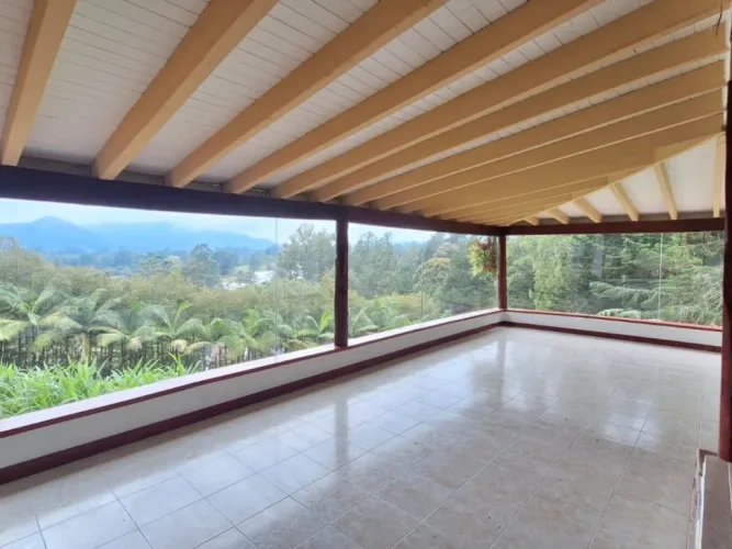 Finca en arriendo en Los Salados, El Retiro, 250 m² · foto 10 de 17