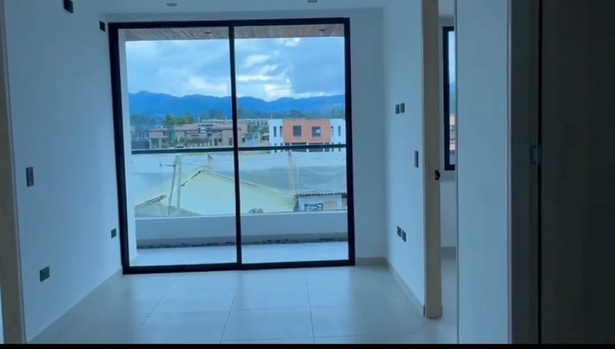Apartamento de 3 alcobas en venta en La Ceja, 75 m² · foto 4 de 8