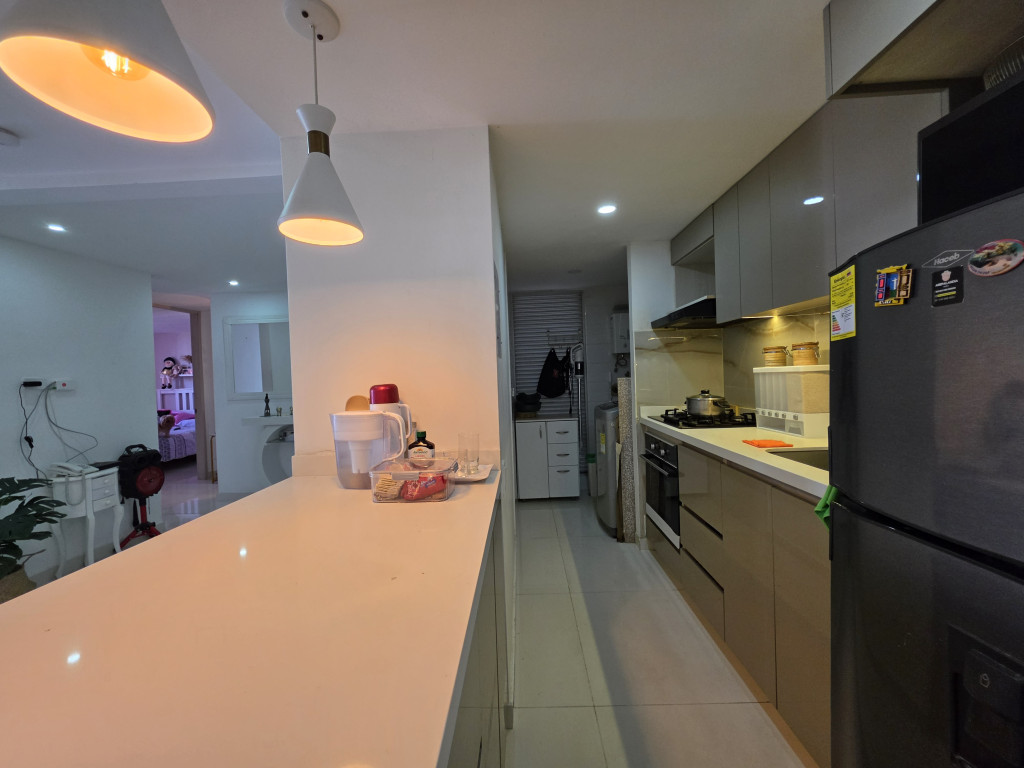 Apartamento en venta en Valle Del Lili, Cali · foto 4 de 15