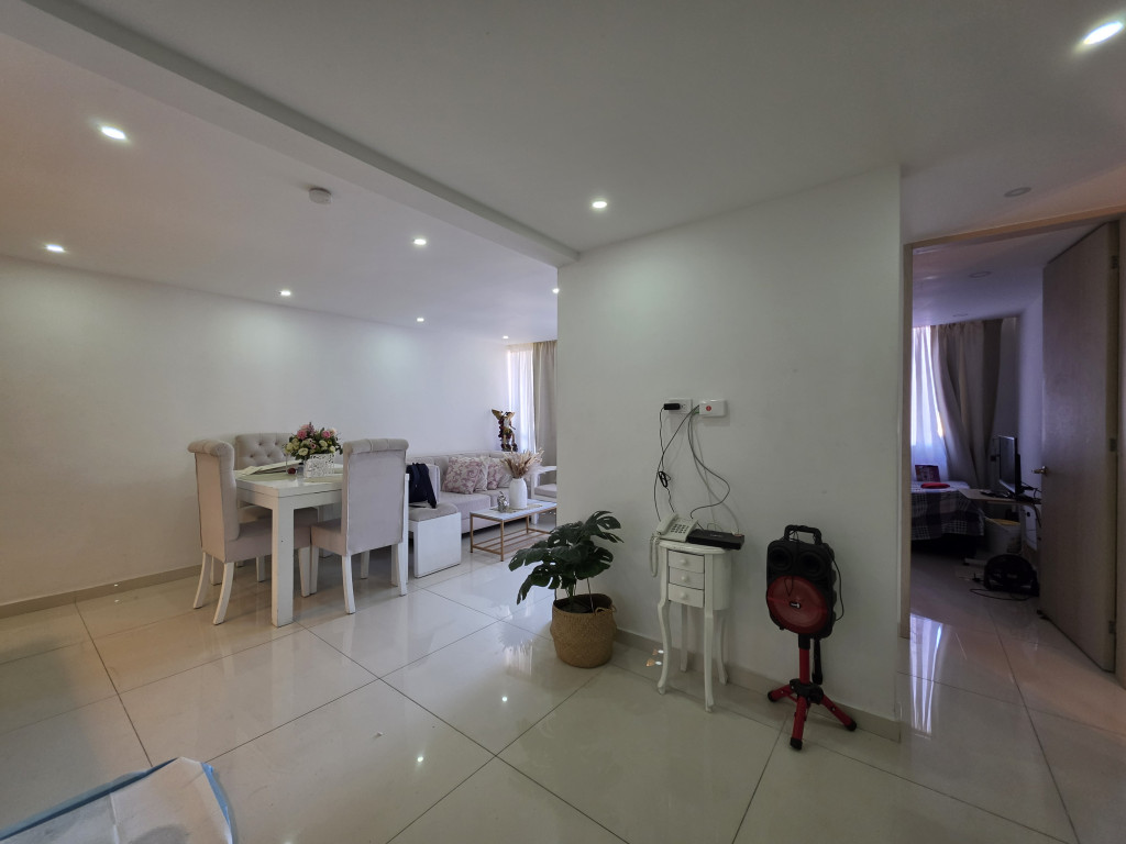 Apartamento en venta en Valle Del Lili, Cali · foto 9 de 15