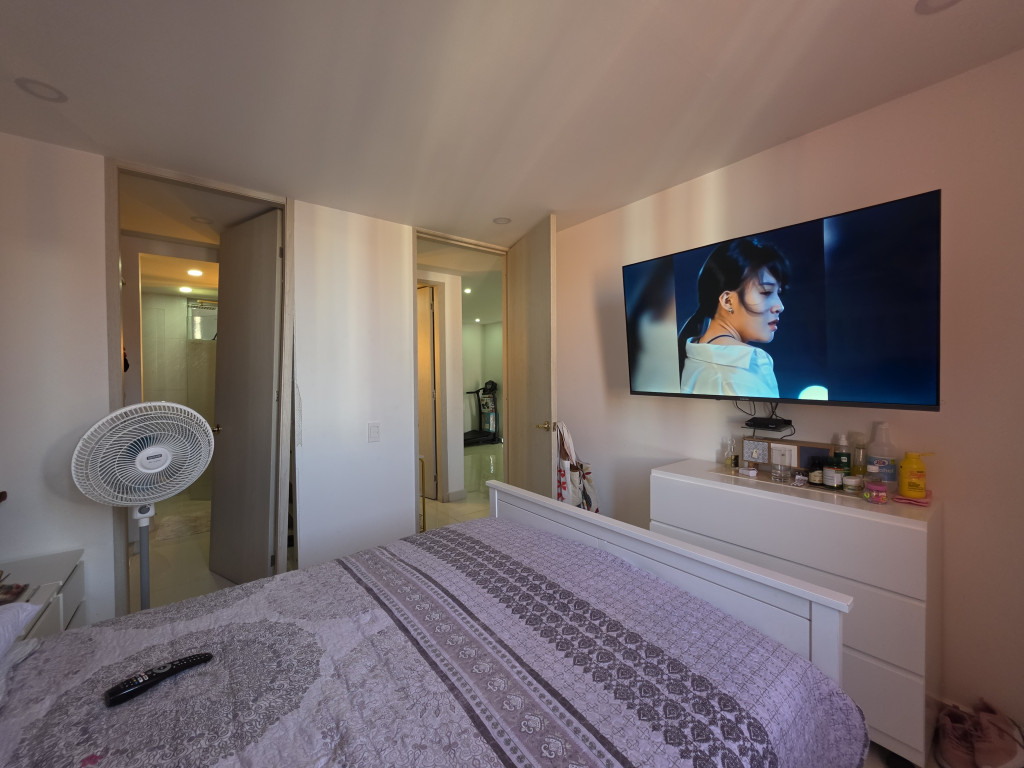 Apartamento en venta en Valle Del Lili, Cali · foto 14 de 15