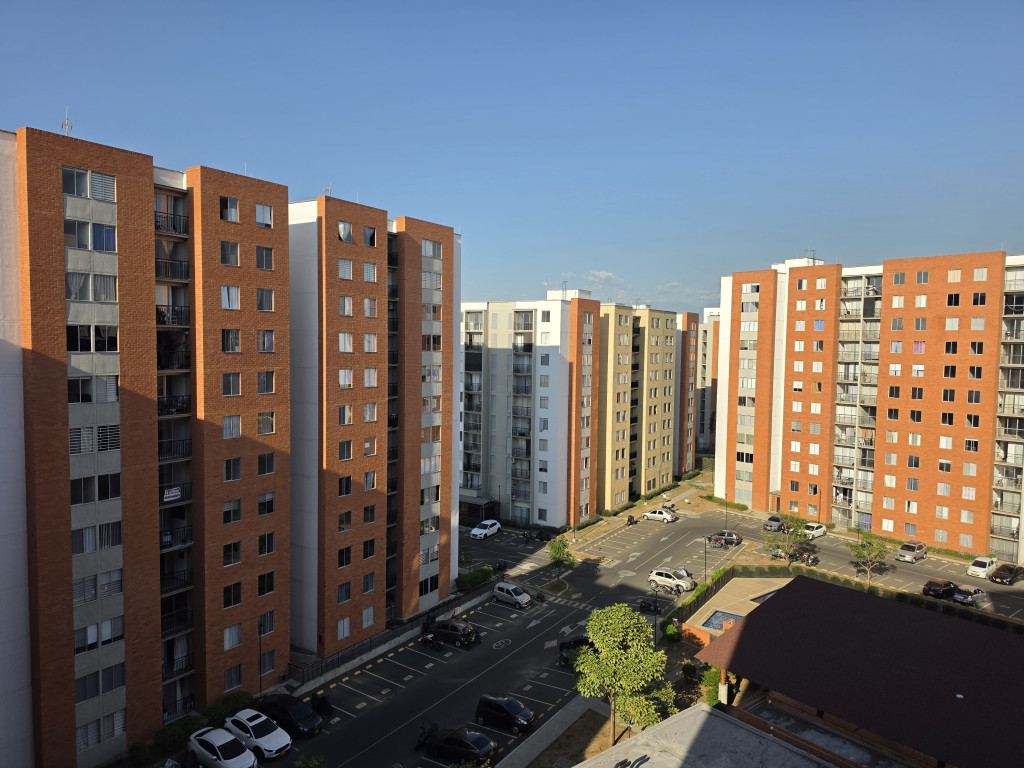 Apartamento en venta en Valle Del Lili, Cali · foto 15 de 15